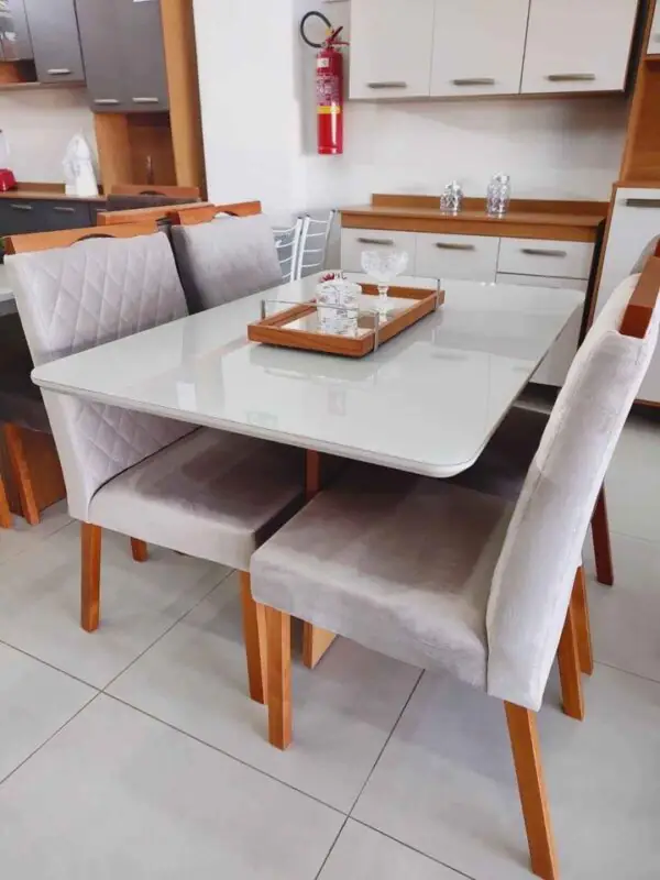 Conjunto Mesa de Jantar Laqueada Jade 120cm com 4 Cadeiras de Madeira Maciça